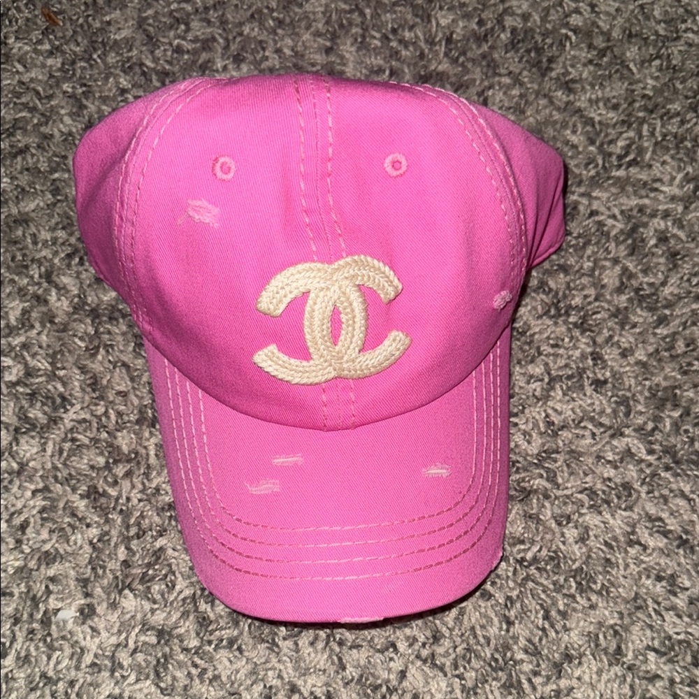 (Authentic) Unisex chanel hat ( will work with budget)